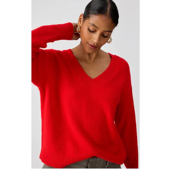 NWTO red V-neck sweater by sanctuary
Size Med - Picture 1 of 9